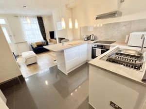 Photo 5- click for photo gallery